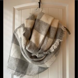 The Limited Grey and White Buffalo Check Scarf
